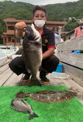 まるよし渡船