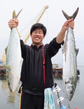 魚英