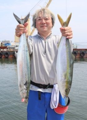 魚英