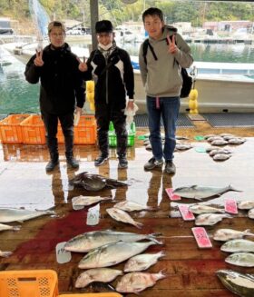 あなたに逢い鯛。釣り堀
