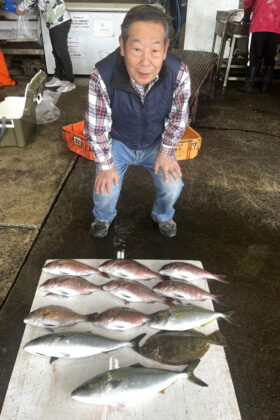 はさま浦釣り堀センター