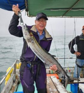 魚英