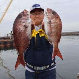 魚英