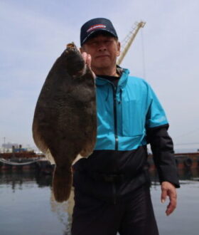 魚英