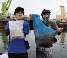 魚英