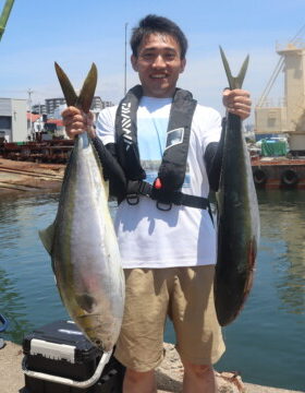 魚英