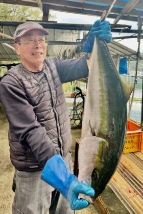 はさま浦釣り堀センター