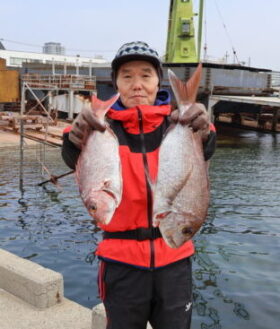 魚英