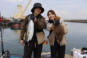 魚英