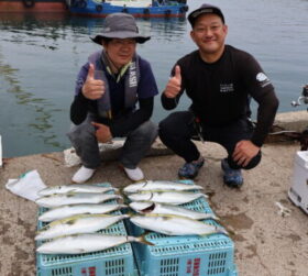 魚英