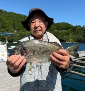 まるよし渡船