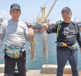 魚英